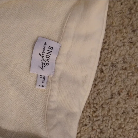 SNDYS Everyday Crop Sweatshirt - Picture 3 of 7